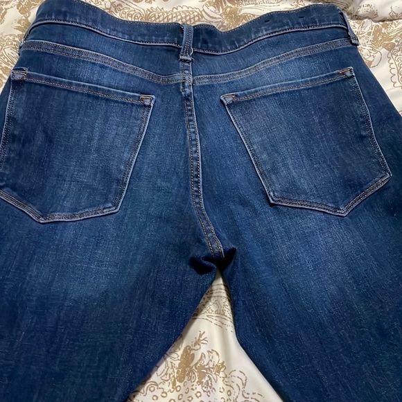 HIGH RISE SKINNY JEANS - Picture 3 of 4